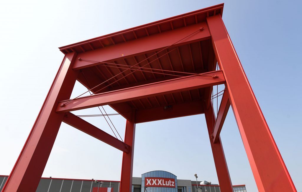 XXXLutz-Gruppe übernimmt mit Investor französische Conforama