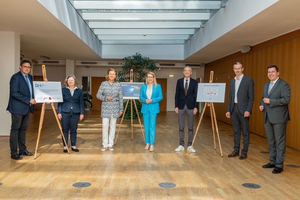 &#8220;Digital Innovation Hub West&#8221; soll KMU-Digitalisierung vorantreiben