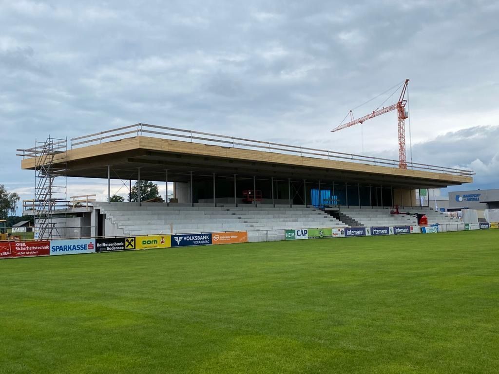 Nach der Tribünenfreigabe ist die Vorfreude in Lauterach groß