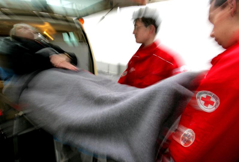 Hohenems: Mann von Seilwinde eingeklemmt