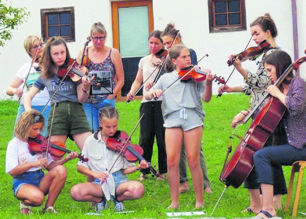 Der Sommer gehört den Streichmusikern