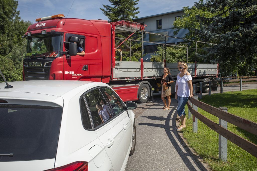 Aufstand gegen bedrohliche Lkw-Lawine