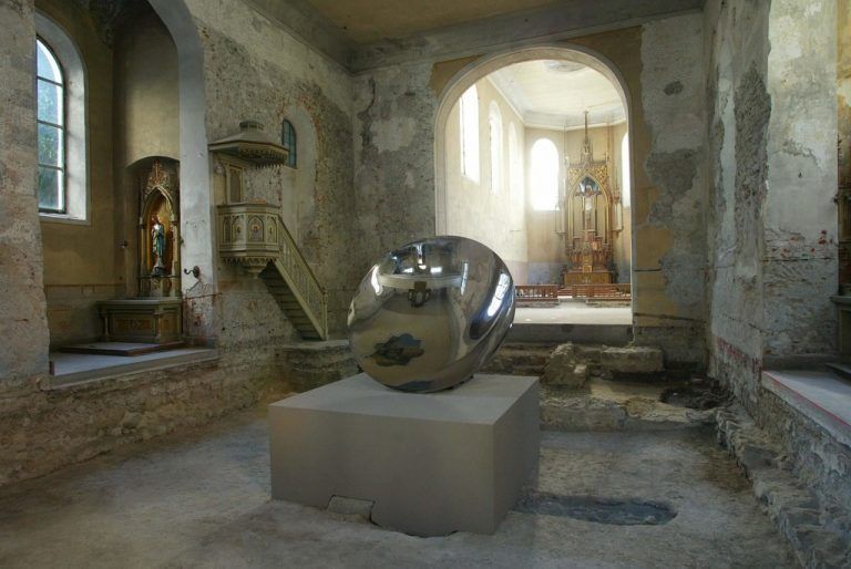 02; Anish Kapoor; Ausstellung;Johanniterkirche;