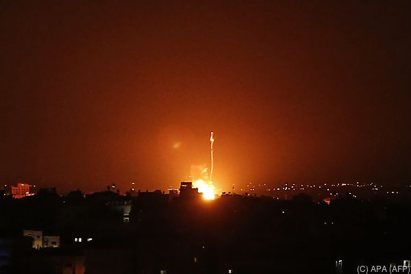 Israel greift nach Ballon-Angriffen Ziele im Gazastreifen an