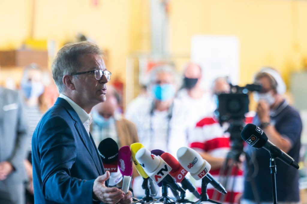 Anschober will Pflegereform Anfang 2021 in Gang setzen