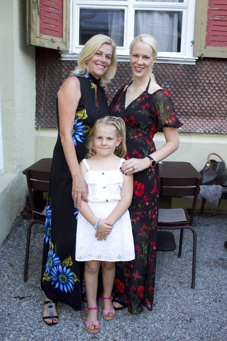 Carina Wiedl mit Mama Barbara und Tochter Marissa.