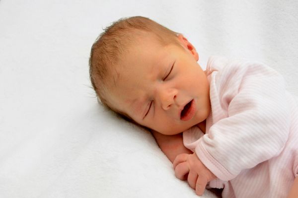 Geburt von Olivia Farkas am 21. August 2020