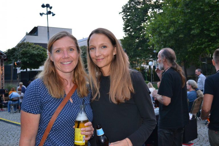 Barbara Katzenmayer (l.) und Ursula Ender zeigten sich begeistert.