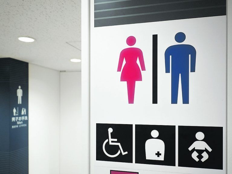 Besonders die Hygienemaßnahmen stehen im Mittelpunkt - auf dem WC, aber im gesamten Areal gibt es Desinfektionsstationen.