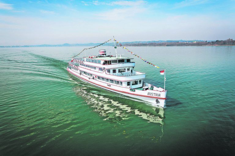 Die VN-Frühstücksfahrten mit den Vorarlberg Lines starten täglich (außer sonntags) um 9.10 Uhr ab Bregenz.fasching