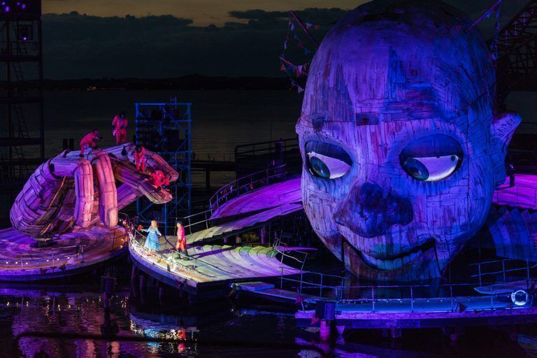 In der kommenden Woche muss sich der „Rigoletto“-Clown auf der Bregenzer Seebühne einem Fitness-Test unterziehen, 2021 ist er wieder aktiv. Stiplovsek
