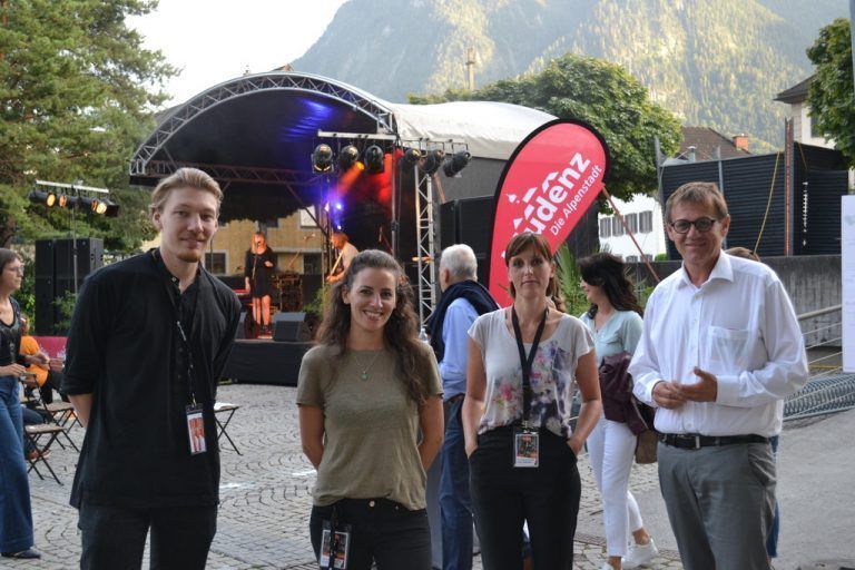 Kulturamtsmitarbeiter Nikola Bartenbach (l.) sowie Daniela Beck, Bianca Bachmann und Kulturstadtrat Christoph Thoma. BI