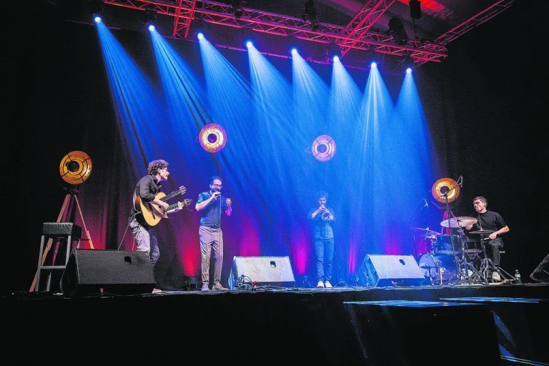 Masaa mit Rabih Lahoud, Marcus Rust (Trompete und Flügelhorn), Reentko Dirks (Gitarre) und Demian Kappenstein (Drums). moosbrugger
