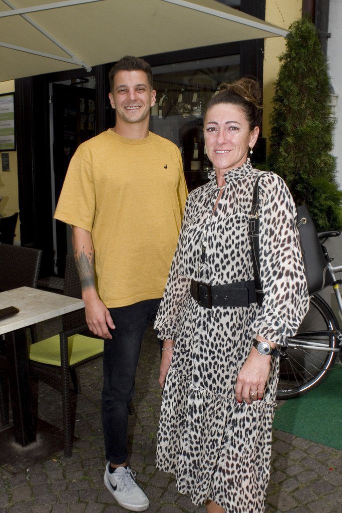 Unter den Weinfans: Lukas Matt und Silvana Mihajlovic.