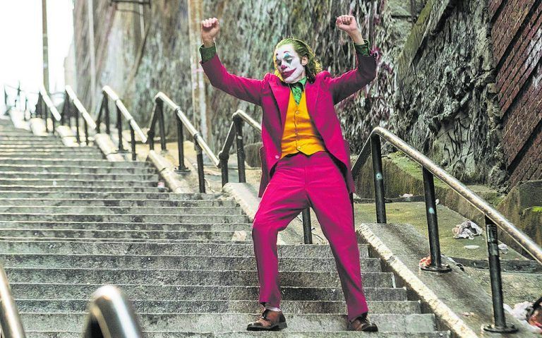 Vom 12. bis 28. August 2020 wird der Rankweiler Marktplatz mit „Filme unter Sternen“ zum Open-Air-Kino.warners