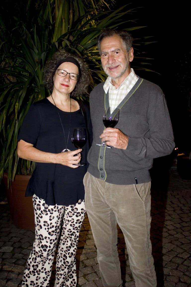 Ingrid Scharf und Reinhard Kuntner warteten im Grünen.