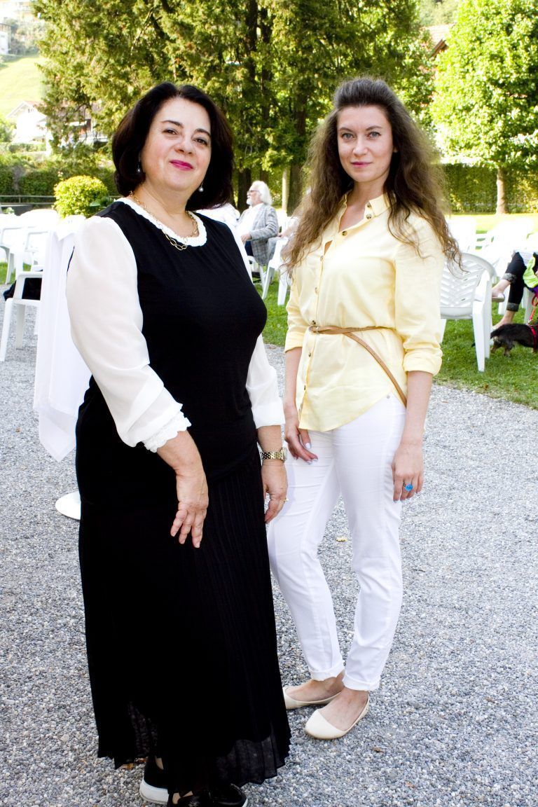 Pianistin Elena Büchel (l.) und Anna Strizhkova.