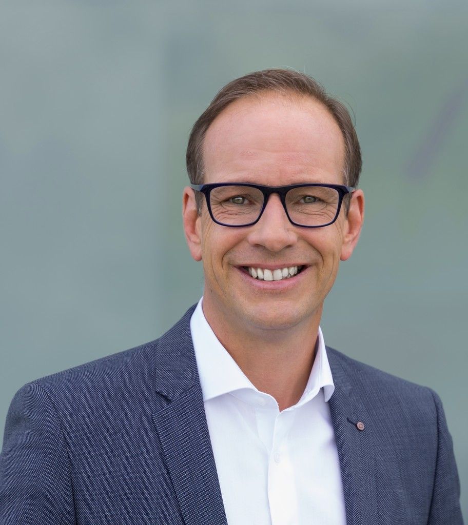 Investitionen und  Improvisationen