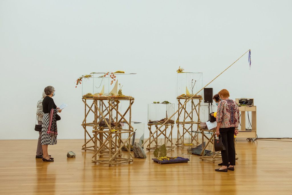 Walserherbst-Team schlägt im Kunstmuseum Wurzeln