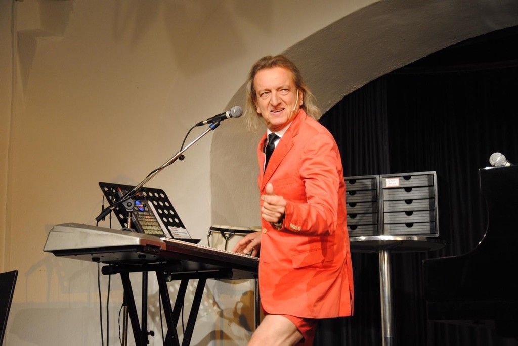 20 Uhr löwensaal, hohenems