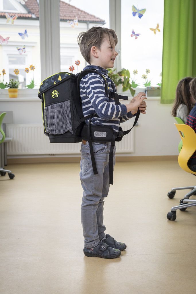 Bei Schultaschen  Fehlbelastungen vermeiden