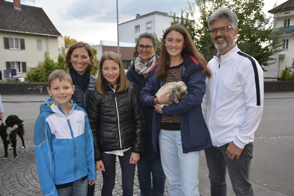 Segnung für tierische Freunde in Dornbirner Pfarre Hatlerdorf