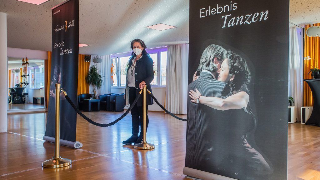 Tanzkurse ja, aber bitte mit Abstand
