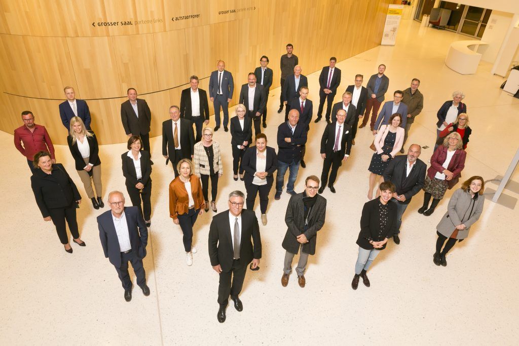 Neue Sitzordnung im Feldkircher Rathaus