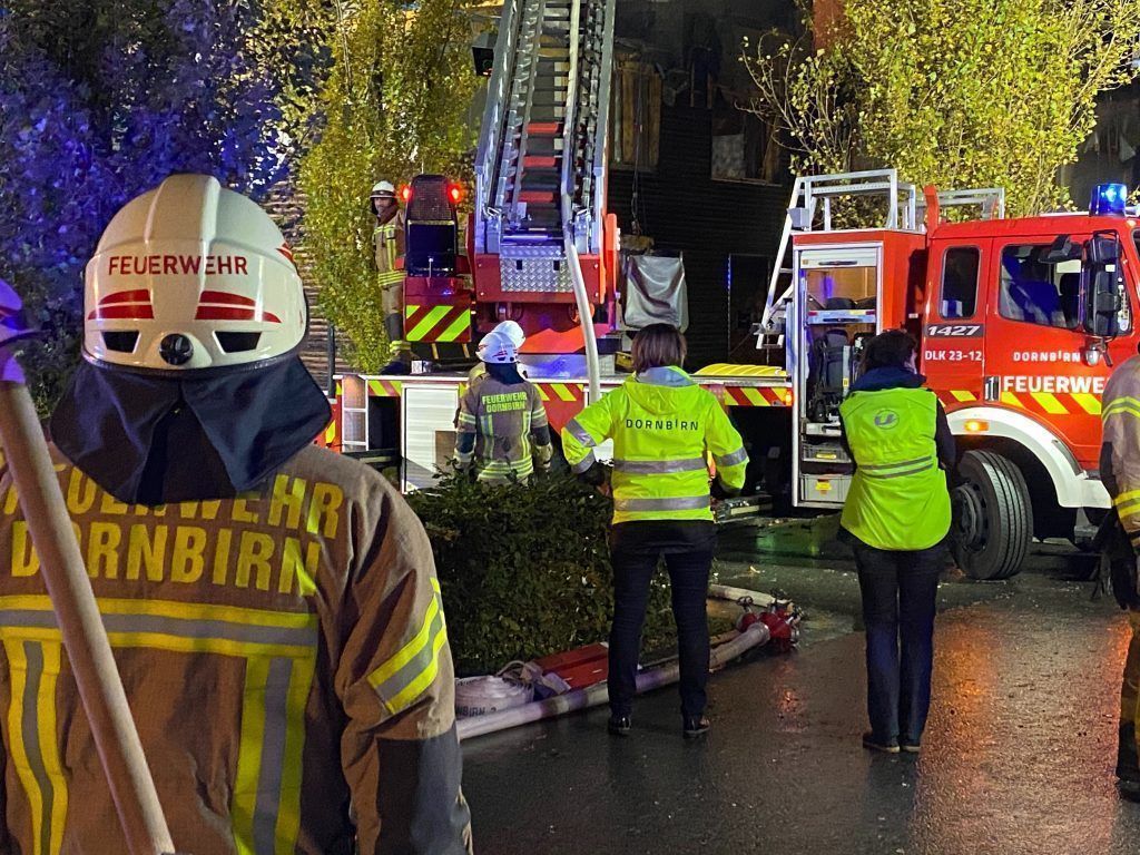 Beschädigte Gasleitungen: Explosion zerstört Ausweichschule Dornbirn