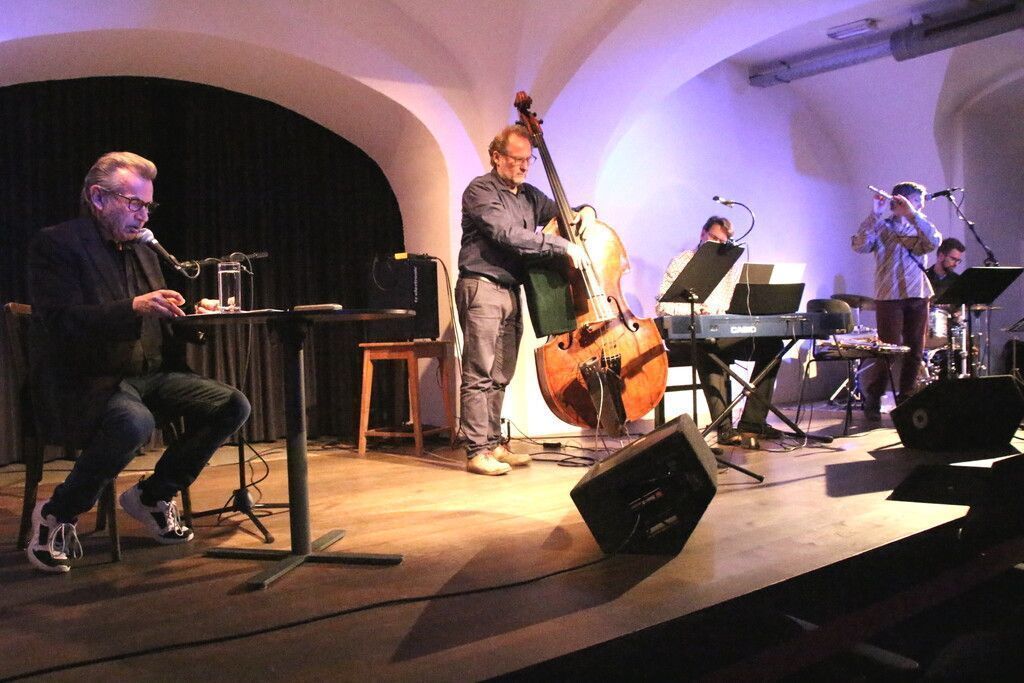 Poesie der Straße, Jazz in Ekstase
