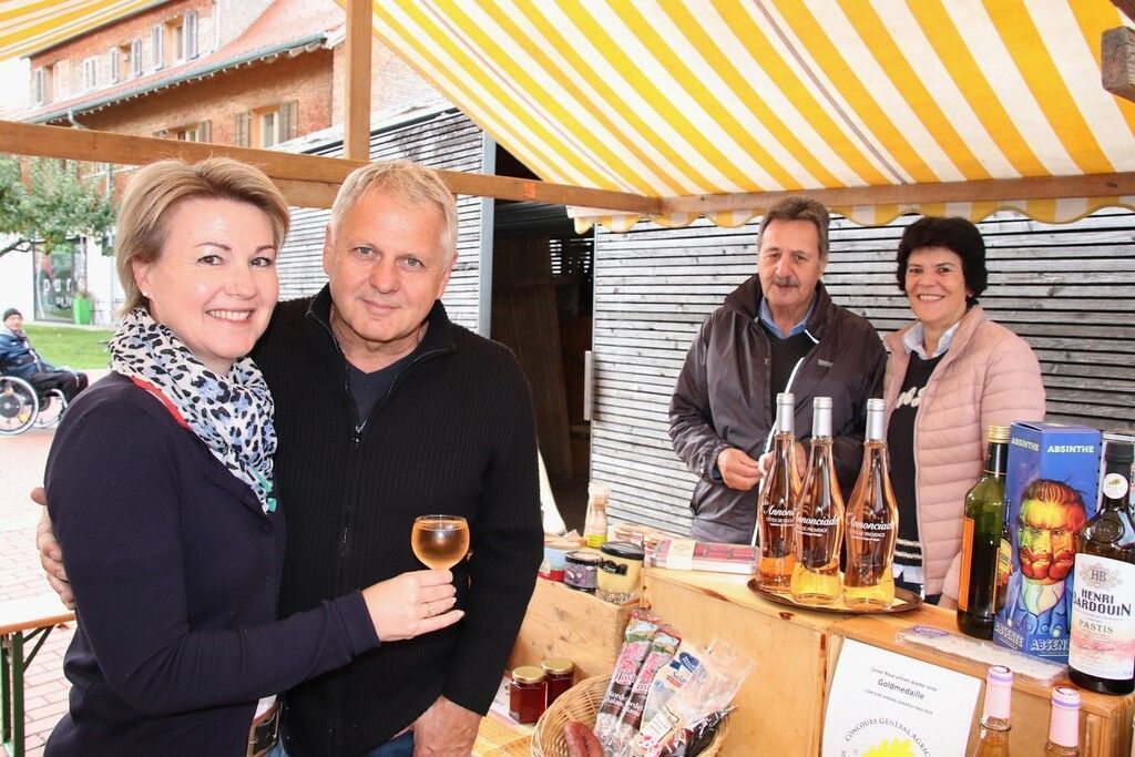 Wolfurter Wochenmarkt für „Netz für Kinder“