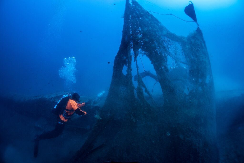 Eine Million Tonnen Geisternetze landen pro Jahr im Meer
