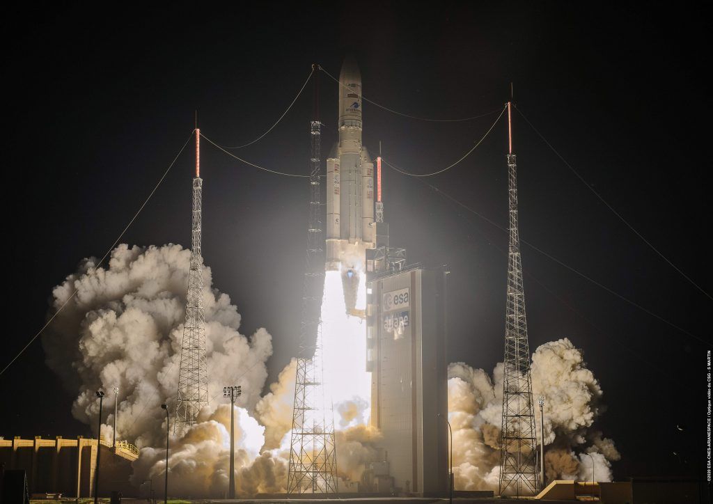 Vega-Rakete mit zwei Satelliten von Kurs abgekommen