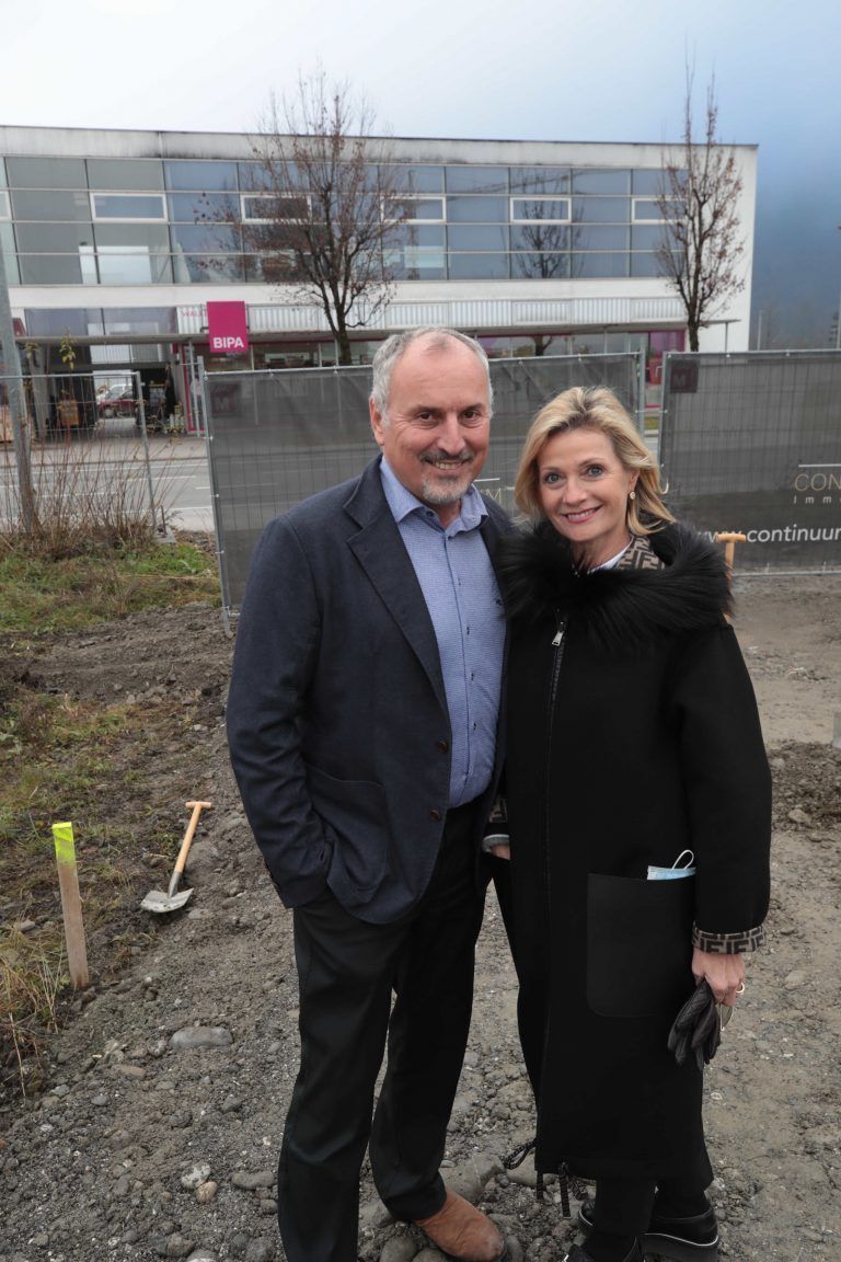 Bauunternehmer Arnold Mangold und Gabi.