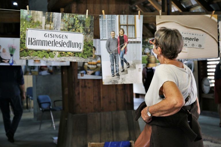 Auch im Rahmen von „Freitag um 5“ wurde die Ausstellung „Hämmerle-Kolonie 10a“ besucht.