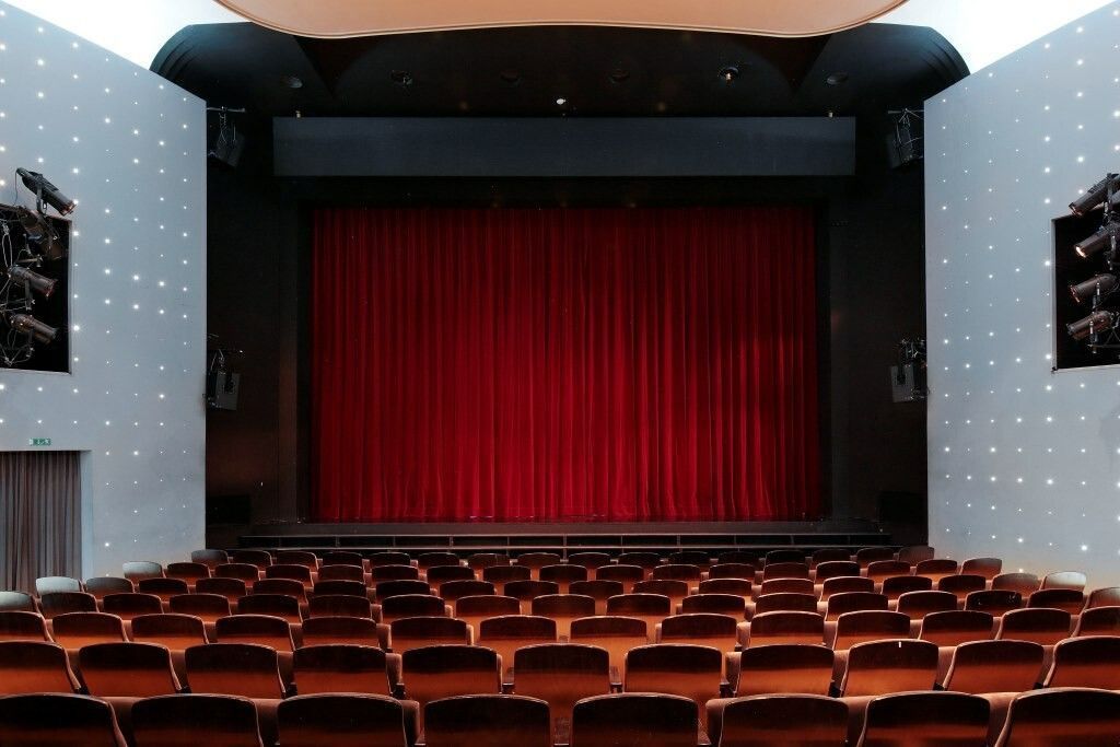 Virtuelle Theaterpremiere
