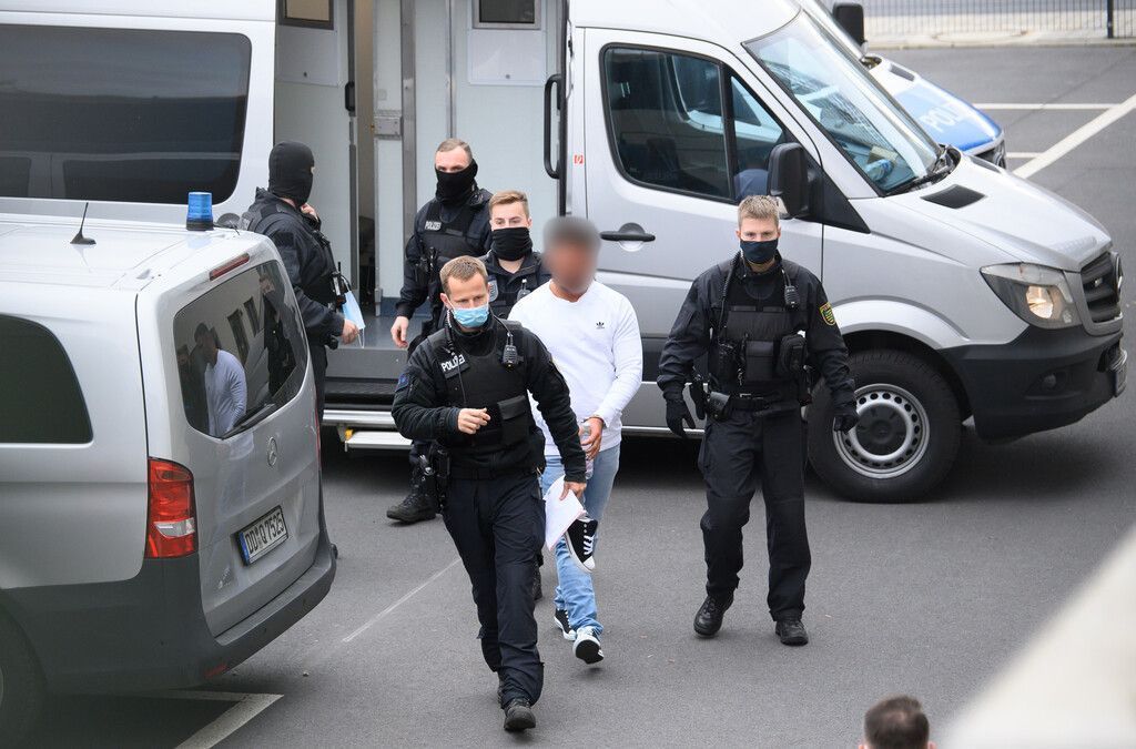 Razzia wegen Milliardenraub