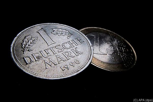 Über zwölf Milliarden D-Mark immer noch nicht umgetauscht