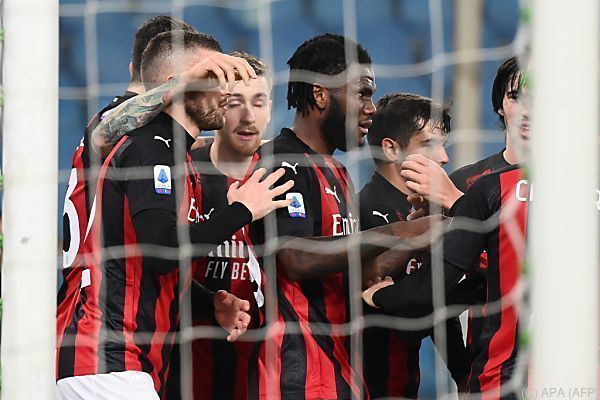 Milan nach 2:1 bei Sampdoria weiter fünf Punkte voran