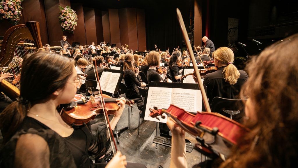 Keine Neujahrskonzerte, Premieren werden erneut verschoben