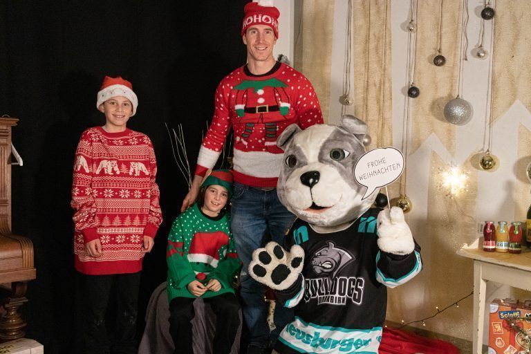 Die Familie Magnan gibt sich in der Adventszeit stimmgewaltig. <span class="copyright">CDM/Margotti</span>