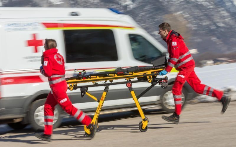 Zwei Verletzte bei Pkw-Frontalkollision in Sulzberg