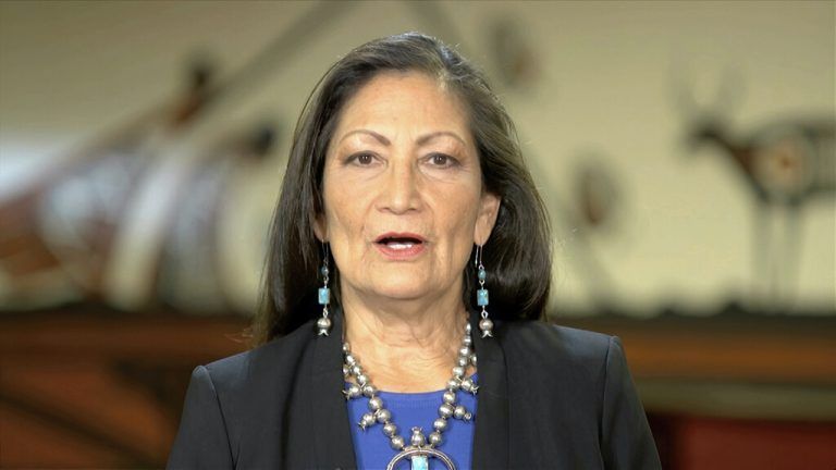 Deb Haaland soll im zukünftigen Kabinett Innenministerin werden. AP