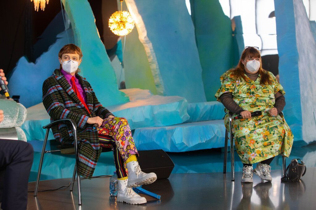 Ashley Hans Scheirl und Jakob Lena Knebl machen das Kunsthaus zur Bühne. »D4