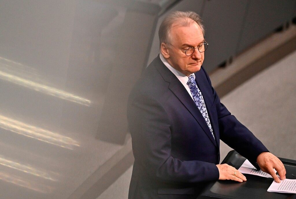 Politik in Kürze