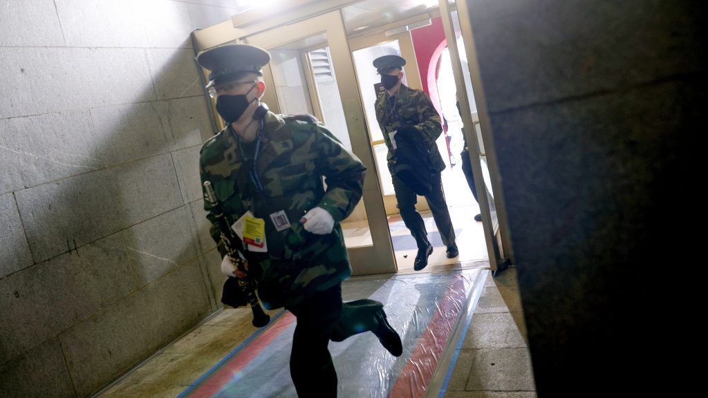 US-Kapitol abgeriegelt: Undefinierte &#8220;externe Bedrohung&#8221; war Brand