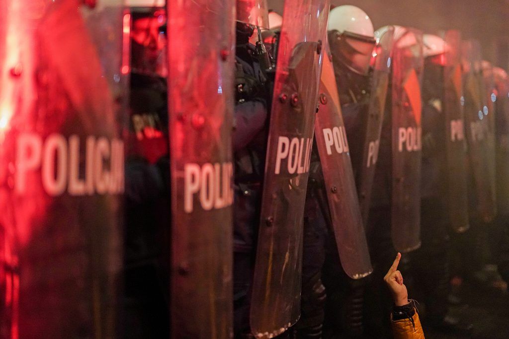 Polnische Polizei ging mit Schlagstöcken gegen Feiernde vor