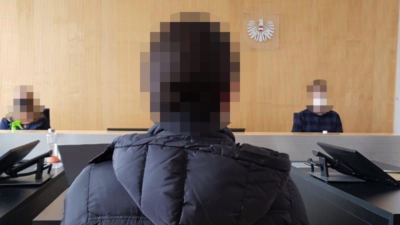 Gericht: Alko-Lenker wollte Polizist bestechen