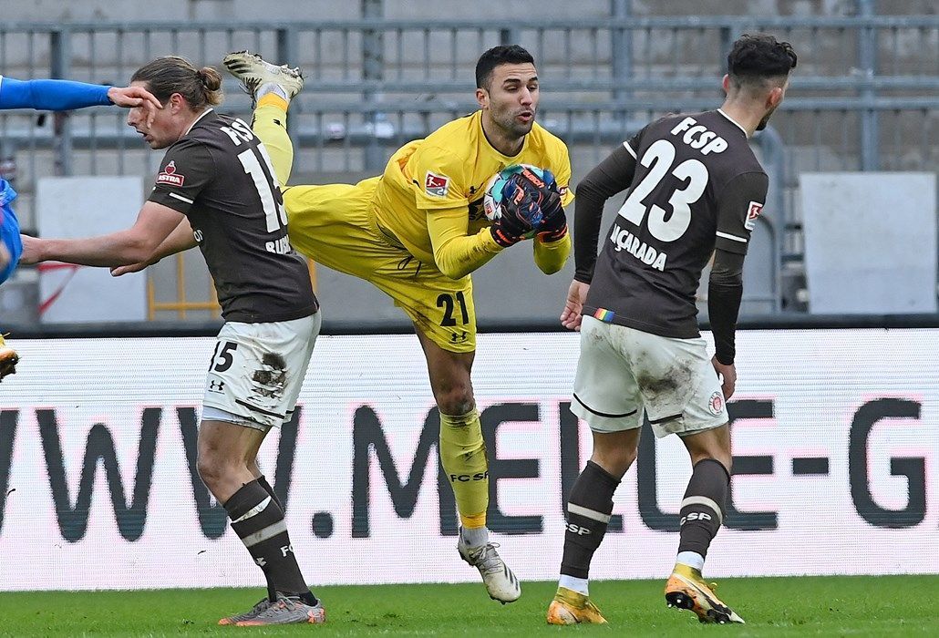 Stojanovic und St. Pauli holen Sieg bei Hannover Vorarlberger