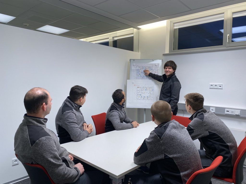 Spannende Ausbildung in der Elektrobranche